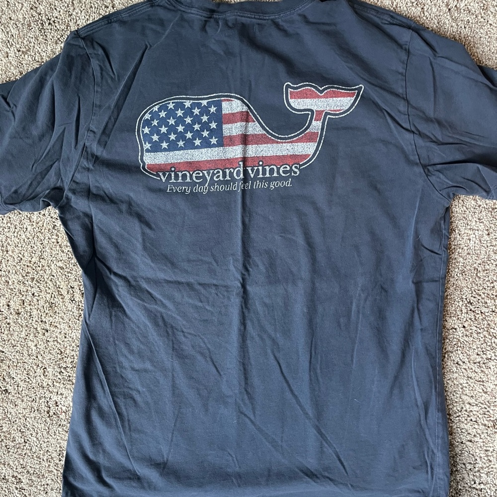 Vineyard Vines Tee